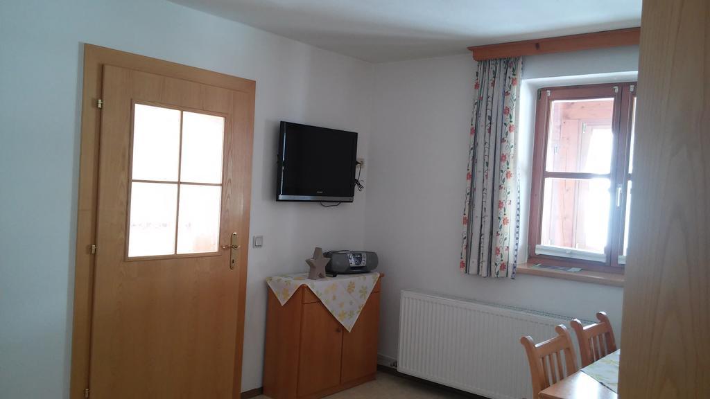 Apartment Knablhof Sankt Martin am Tennengebirge Pokoj fotografie